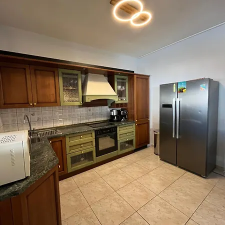 Diamond Апартаменты *